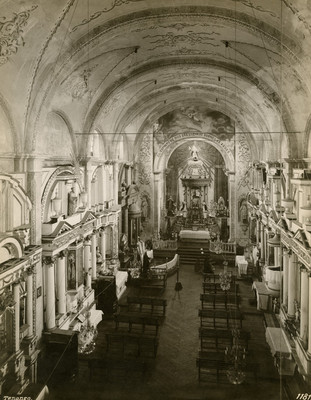 Bóveda, vista hacia el altar mayor