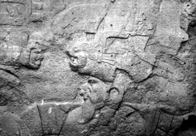 Alto relieve tallado en piedra, en La Venta, Tabasco