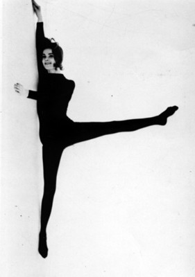 Modelo realiza ejercicio para 