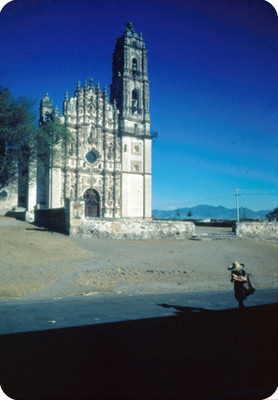 Templo de San Francisco Javier, vista parcial
