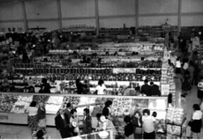 Tienda departamental, interior