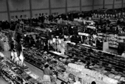 Tienda de autoservicio, interior