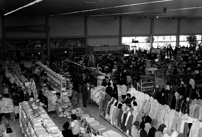 Tienda de autoservicio, interior