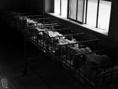 Vista de cuneros en hospital