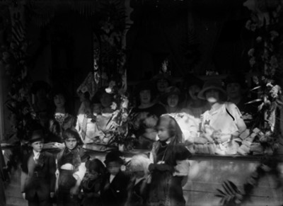 Puestos de kermesse organizados por la colonia Española