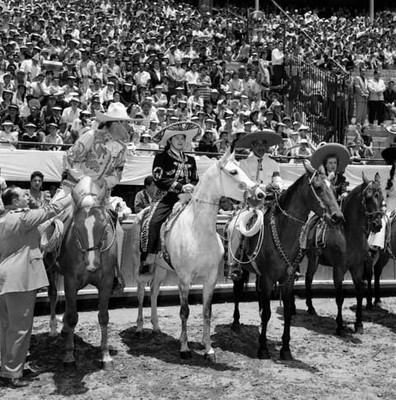 Charros a caballo durante el festival organizado por la Asociación Nacional de Charros