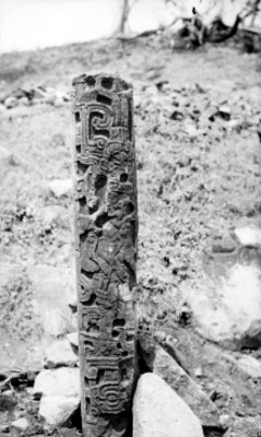 Escultura 2 de la Pirámide de los Nichos