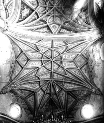 Cúpula de una bóveda estilo agustino, interior, detalle arquitectónico