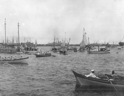 Panorámica de regatas en las fiestas del Centenario en Veracruz