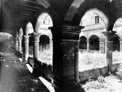 Ex-Convento de San Agustín Acolman, aspecto del claustro sin restaurar
