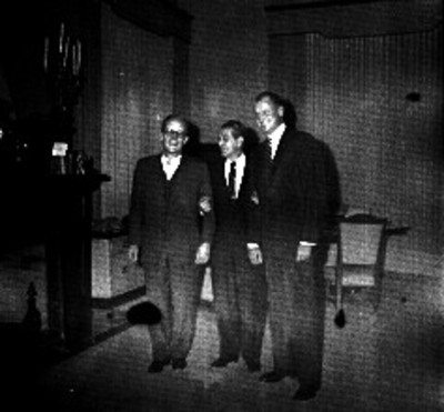 Adolfo López Mateos conversa con embajador