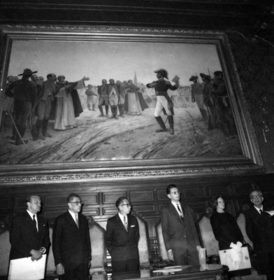 Gustavo Díaz Ordaz junto a los ganadores de los Premios Nacionales de Ciencias, Letras y Artes