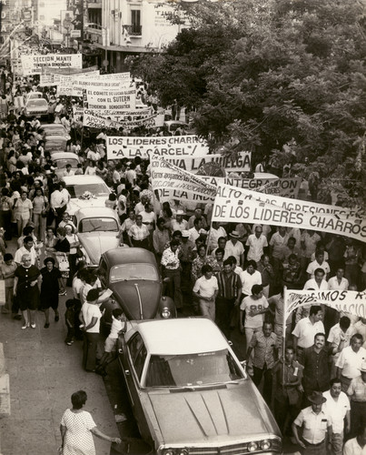 Manifestación sindical movilización por la Tendencia democrática en Tamaulipas