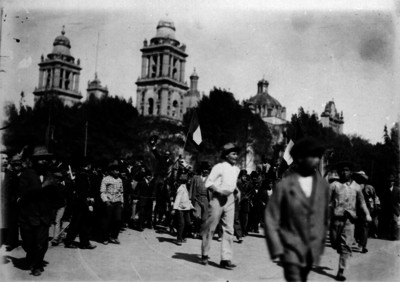 Francisco I. Madero llega a Palacio Nacional