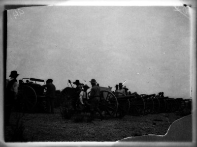 Fuerzas villistas con artillería, antes de combate en el Bajío