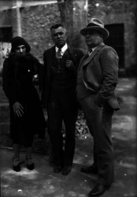 Ana María Cataneo con miembros del Ministerio Público, retrato de grupo