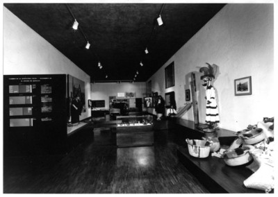 Sala de exhibición en un museo, aspecto