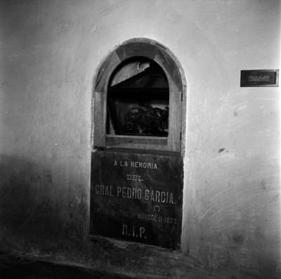 Urna funeraria del general Pedro García