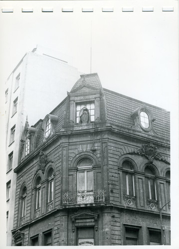 Casa estilo francés en Madero 65