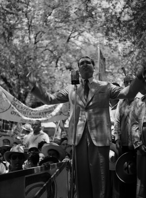 Mitín campesino en apoyo a Miguel Alemán