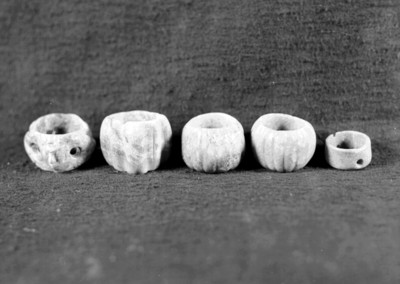 Anillos de jade de diversos tipos de la Tumba de Pakal