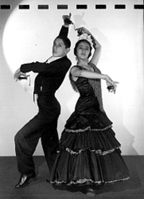 Raúl y María bailan, retrato
