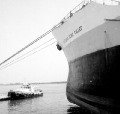 Barco en el puerto de Tampico