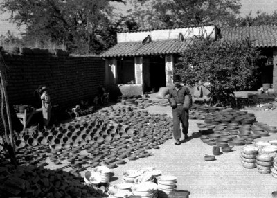 Artesanía de cerámica de Tonalá, en los patios de una casa