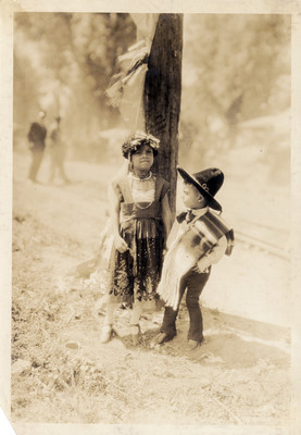 China y charros, pareja de niños