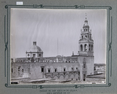 Vista exterior de la Iglesia de San Agustín en Celaya