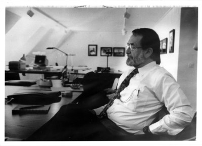 Iker Larrauri en oficina del proyecto del museo