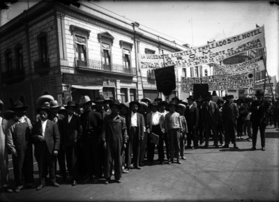Trabajadores hoteleros durante una manifestación