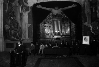 Homenaje a Julio Antonio Mella en el anfiteatro Simón Bolivar