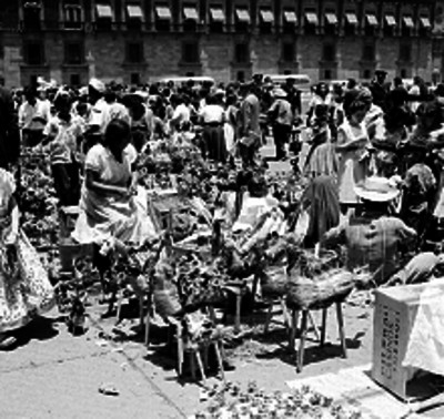 Vendedores ambulantes durante las fiestas de Corpus Christi