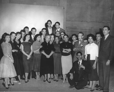 Ignacio López Tarso y actores, retrato de grupo