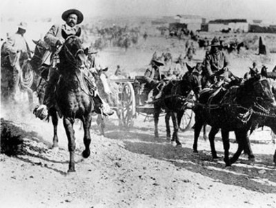 Francisco Villa y sus tropas en su entrada triunfal a Torreón