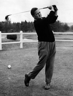 Golfista durante juego en el campo
