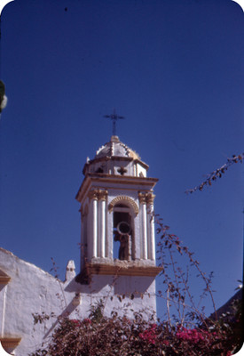 Campanario de una iglesia