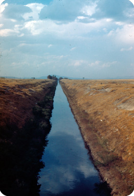 Dique de desagNHue, vista frontal