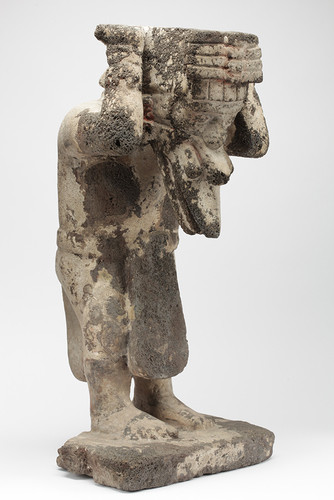 Escultura deidad o sobrenatural