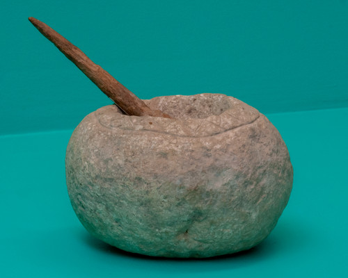 Mortero con mano de mortero